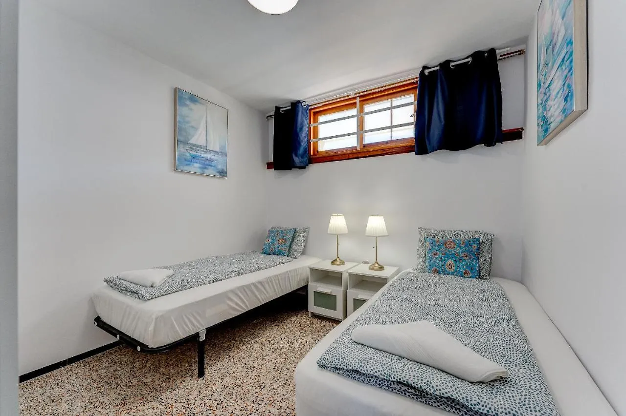 Los Cristianos Achacay Bluesky Apartment