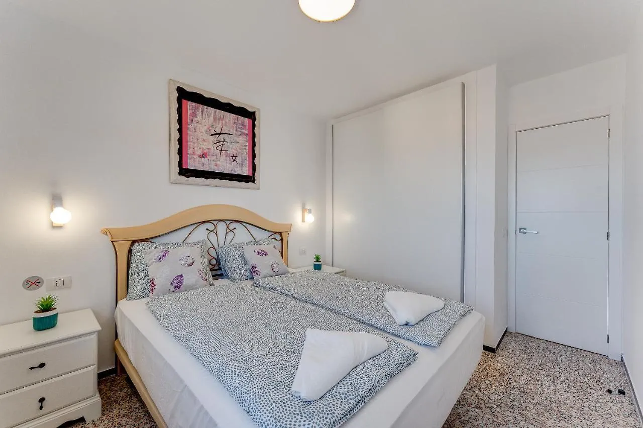 Los Cristianos Achacay Bluesky Apartment 0*, לוס כריסטיאנוס ספרד